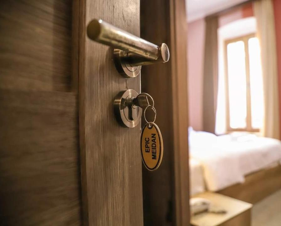 Epic Meidan Hotel ティビリシ エクステリア 写真
