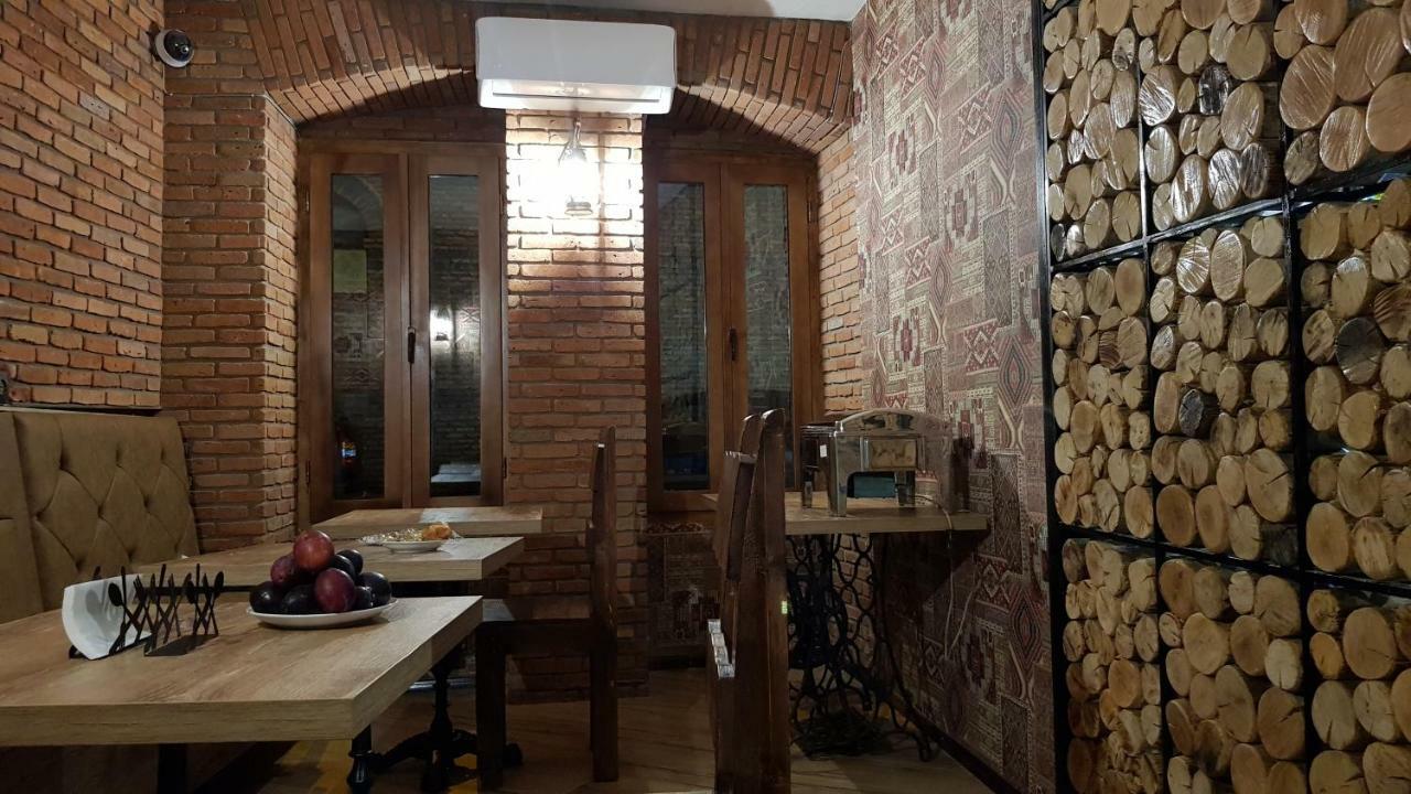 Epic Meidan Hotel ティビリシ エクステリア 写真